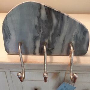 NWOT Hanging Wall Hooks